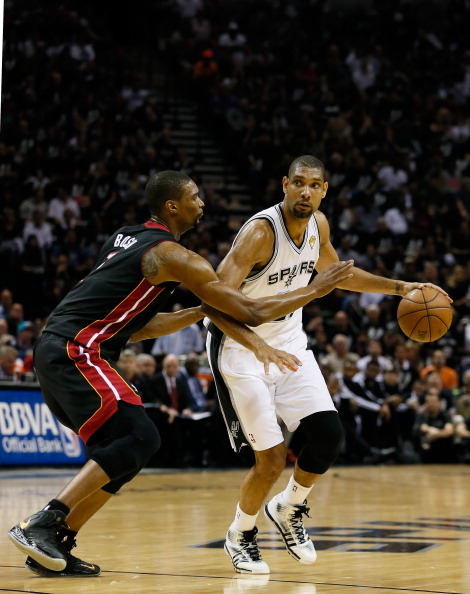 米体：莫拉塔妻子被发现已不再佩戴婚戒，二人感情陷入危机（米体：莫拉塔妻子疑不再戴婚戒，两人关系生变）