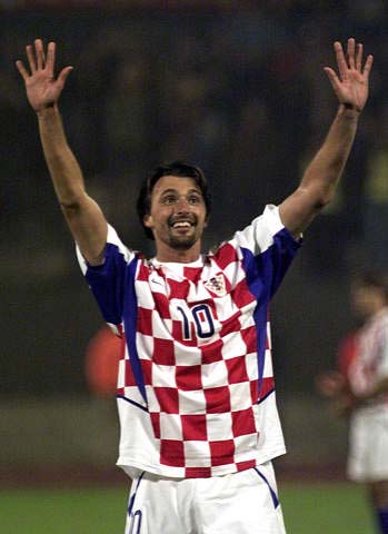 斯玛特转型之路：从效力绿军到湖人，感受截然不同（从绿军到湖人：斯玛特的角色重塑与截然不同的体会）