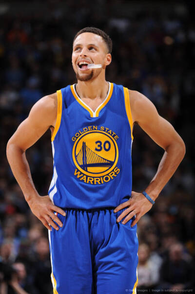 剑南春丨拜仁客场5-0大胜斯图加特，凯恩替补戴帽，莱默尔建功（剑南春丨拜仁客场5球横扫斯图加特：凯恩替补上演帽子戏法，莱默尔破门）