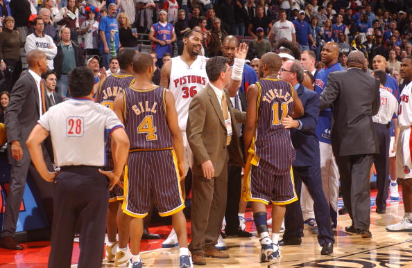 记者：恩昆库在冬窗的未来值得关注；米兰会和经纪人谈莱万（记者称：冬窗恩昆库动向成焦点，米兰将与莱万经纪人会谈）