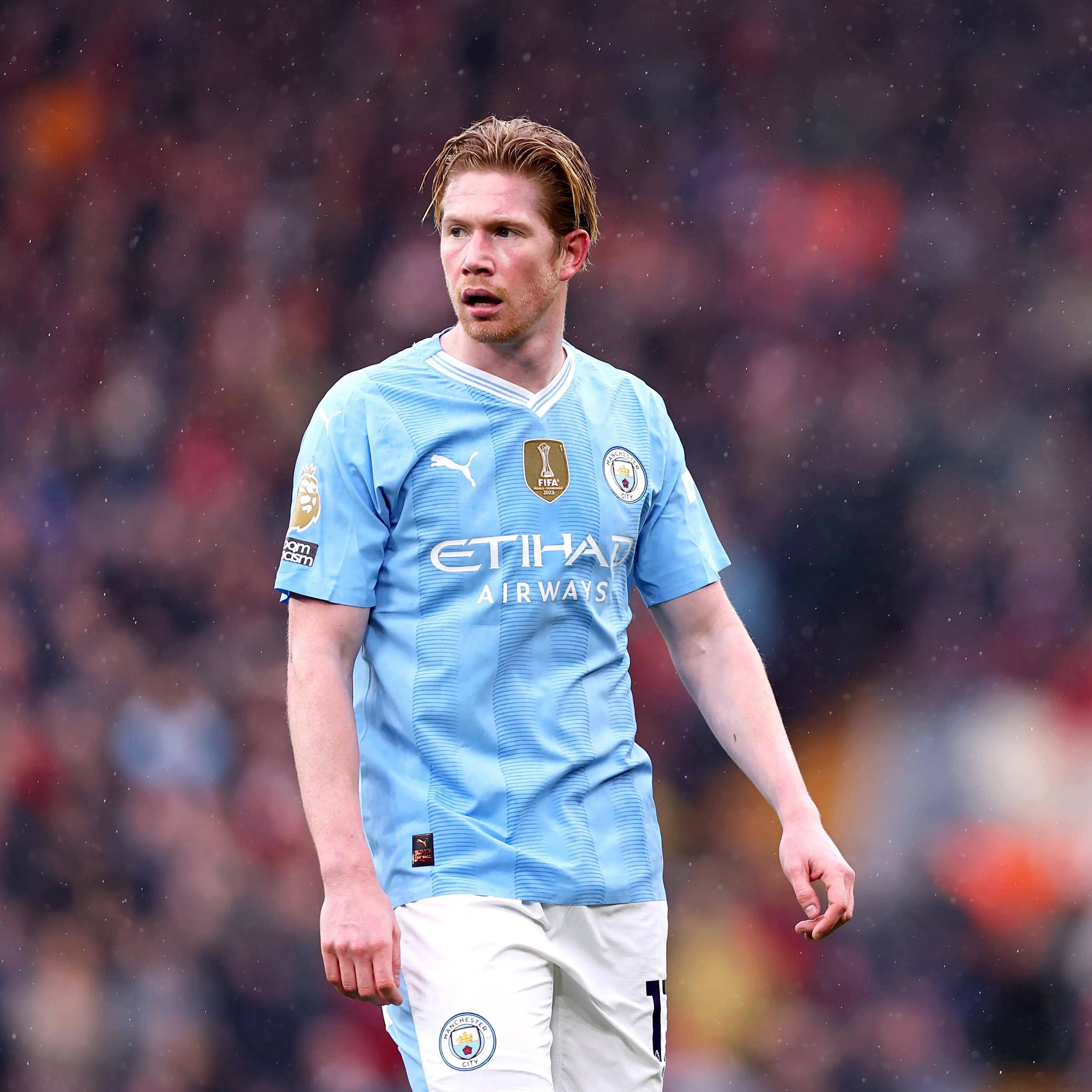 卡拉格痛批萨拉赫：可耻，自私，巨星特权不能这么搞（卡拉格怒斥萨拉赫：丢人又自私，别再滥用巨星特权）