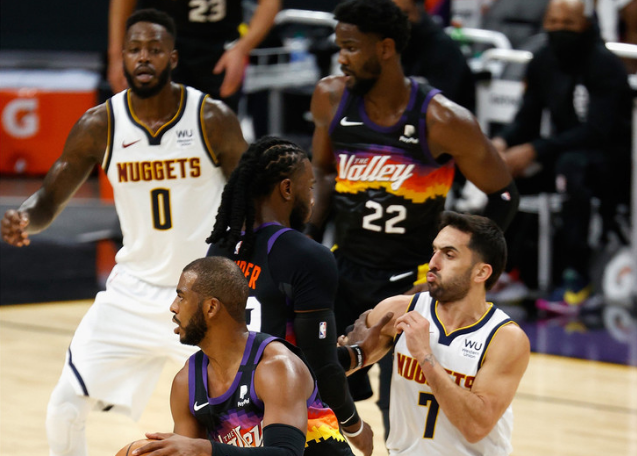 詹俊：切尔西有很多进球机会，可惜加纳乔“拖后腿”（詹俊点评：切尔西机会如潮，无奈加纳乔状态不佳）