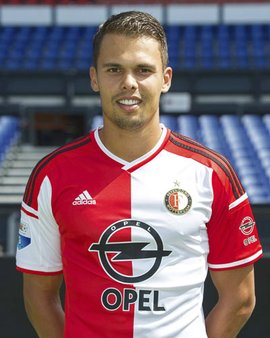 德天空：小腿肌肉受伤的伯卡特至少会缺席12月的比赛（德天空：伯卡特小腿肌肉受伤，至少无缘整个12月的比赛）