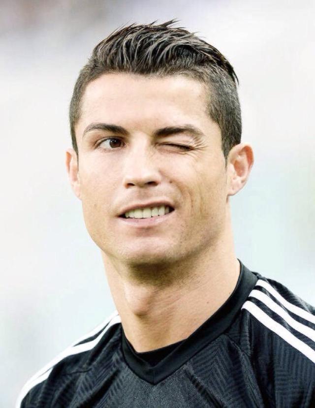 本赛季俱乐部双人组进球榜：凯恩+迪亚斯37球高居第一（俱乐部本季双人进球组合榜：凯恩与迪亚斯以37球领跑）